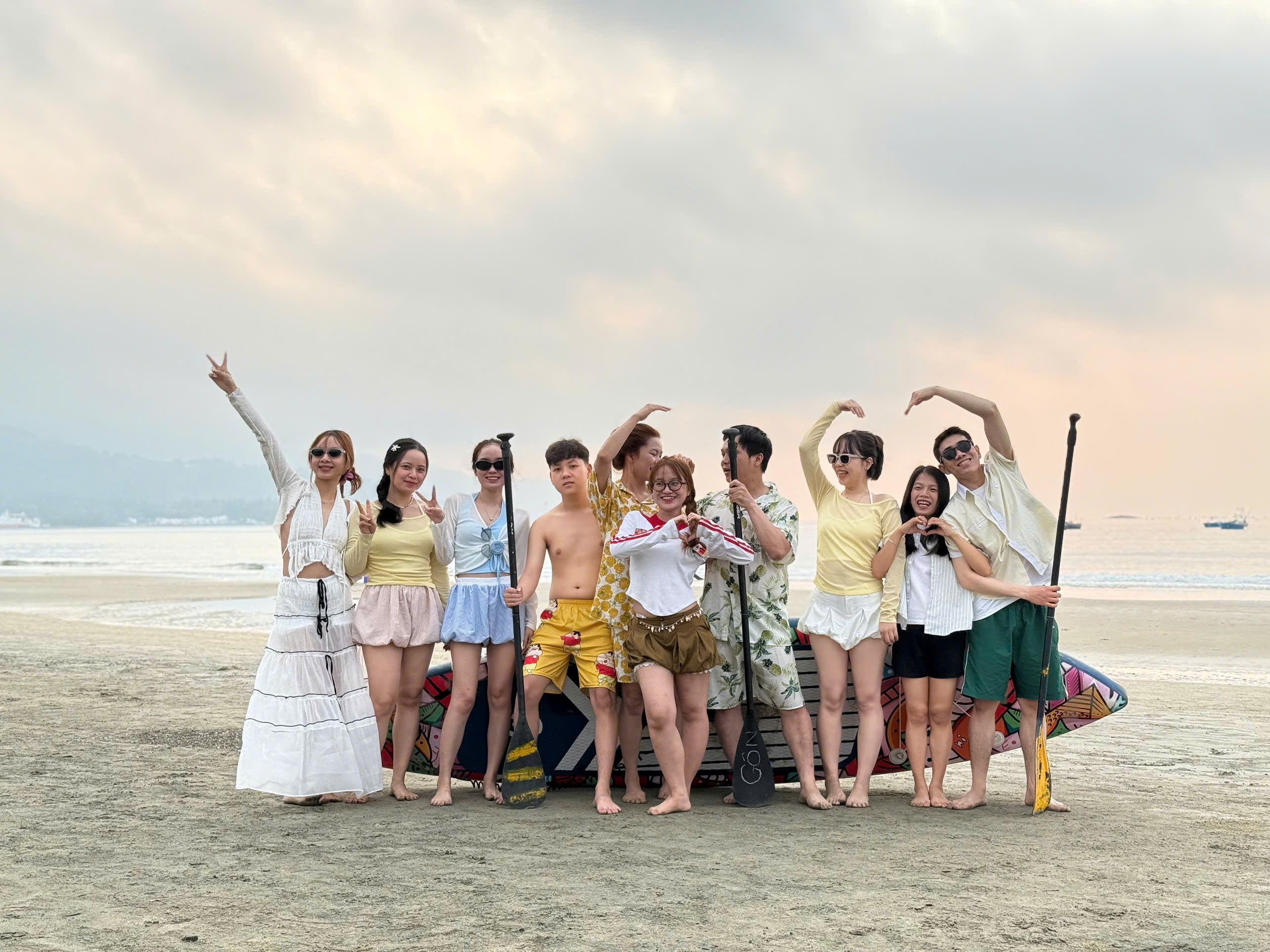 TOUR CHÈO SUP LẶN BIỂN ĐÀ NẴNG